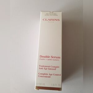 Clarins double sérum.